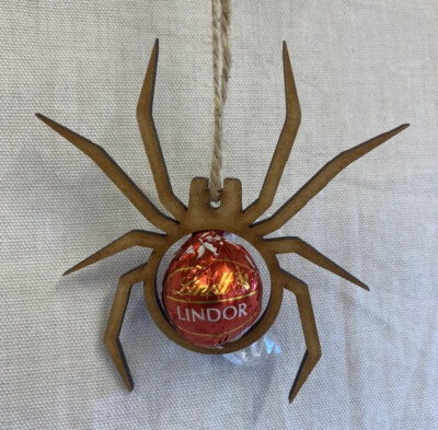 KOLAT CREATIONS 5x Spiders. Fits Ferrero Rocher / Lindt Lindor chocolates. Halloween Decorations