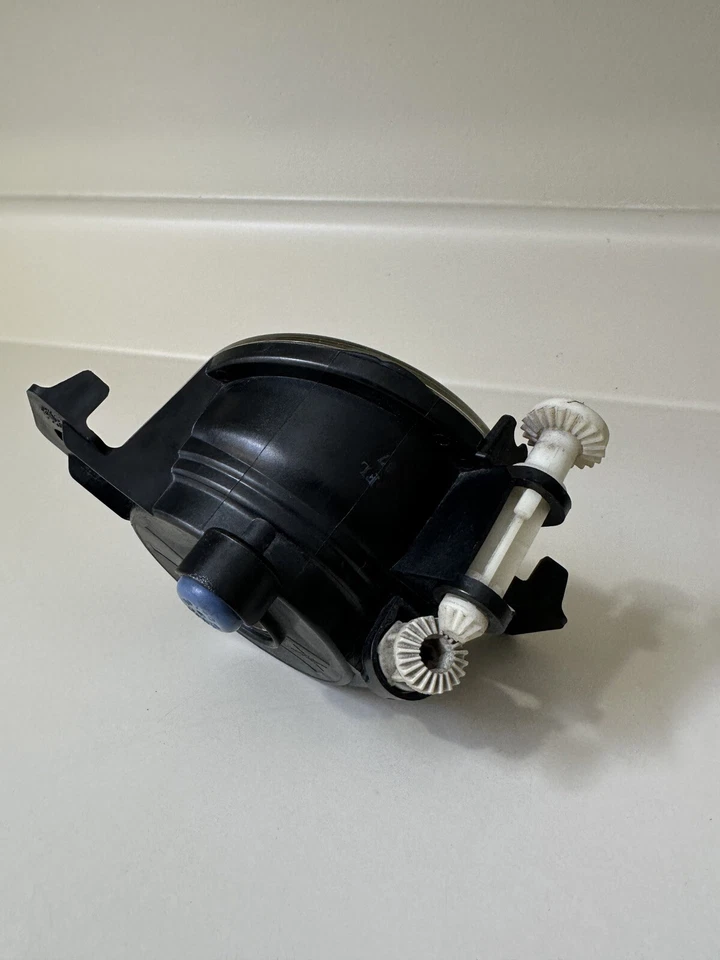 Front Left Fog Light Lamp LED NO/Bulb For BMW X5 E70 2011-2013 63177224644 - Изображение 3 из 4