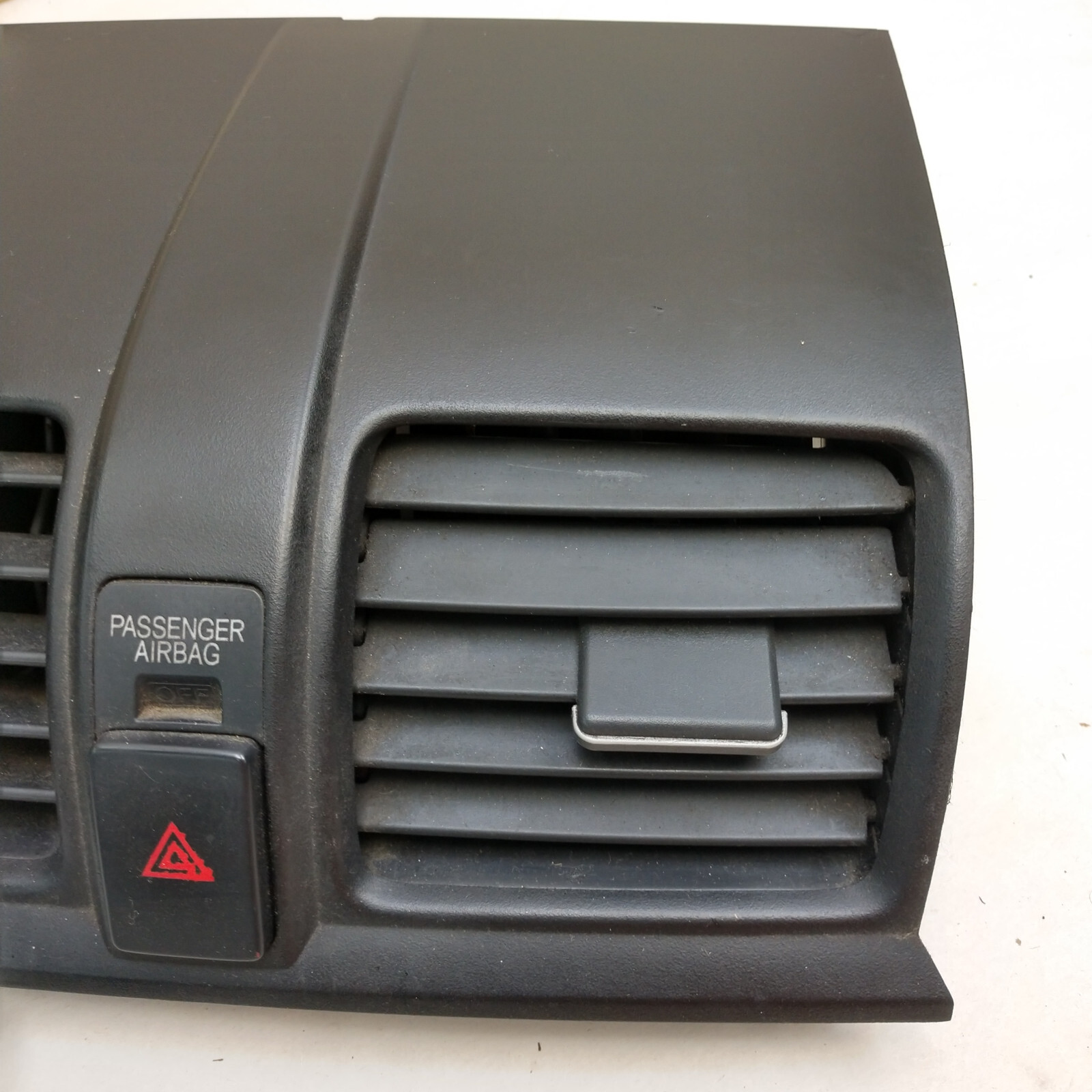 20072011 Honda CRV Center Dash Vents Trim eBay