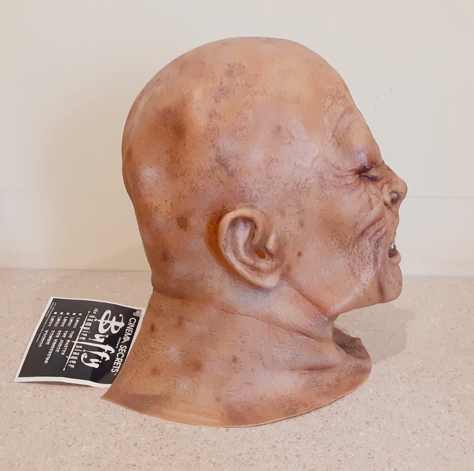 1998 Cinema Secrets Buffy Vampire Slayer The Master Halloween Mask BTVS