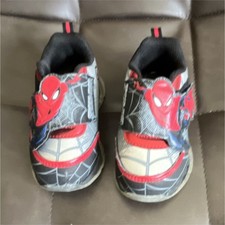Marvel Spider-Man Boys' Sneakers Hook Loop Black Red Spider Web Low Top