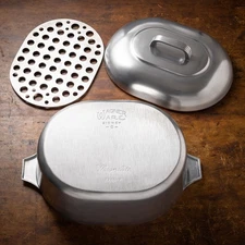 Wagner Ware Magnalite 4265-P 8 QT Roaster with HTF 4265 Trivet and Lid