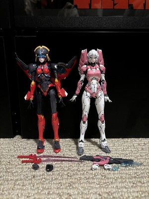 Transformers Furai Model Kit Flame Toys Arcee and Windblade Plastic Model Kit 