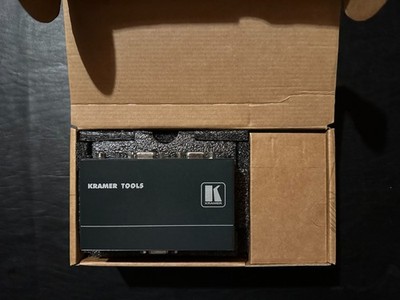 Kramer Electronics VP-200N5 1:2 High Resolution UXGA Distribution Amplifier