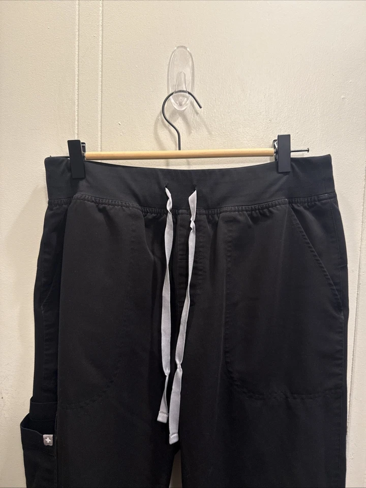 Pantalones Médicos Básicos de Pisco Figs para Hombre Talla Grande Negros Foto 4 de 4