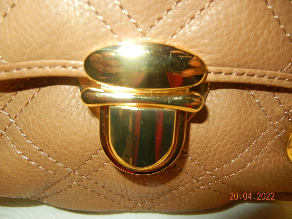 AUDREY BROOKE BANDOLERA BOLSO DE MANO CAMEL BRONCEADO PROFUNDO Foto 3 de 4