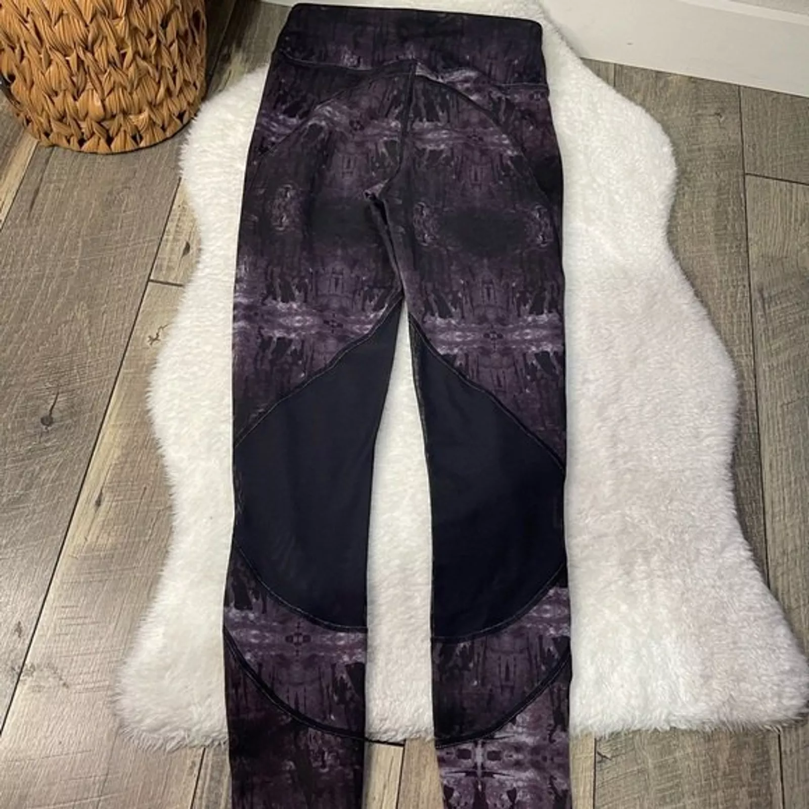 sweaty-betty power patterned mesh leggings