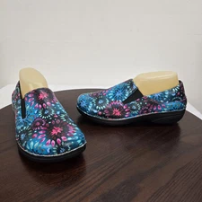 Spring Step Floral Clog Women 8.5M Multicolor Slip On Nurse Medical Faux Leather