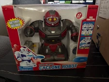 VINTAGE PLASTIC CYCLONE ROBOT MADE IN CHINA