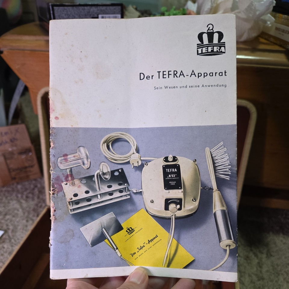 Tezla Machine Antique 1960s TEFRA Violet Ray Tesla Machine W/ Glass Electrodes & Case ...