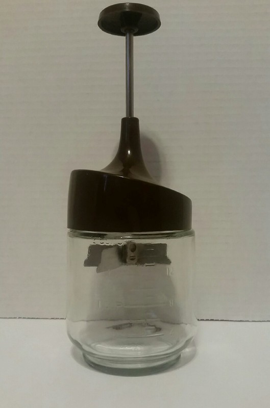 Vintage GEMCO Food Nut Chopper Brown Top 16oz Jar