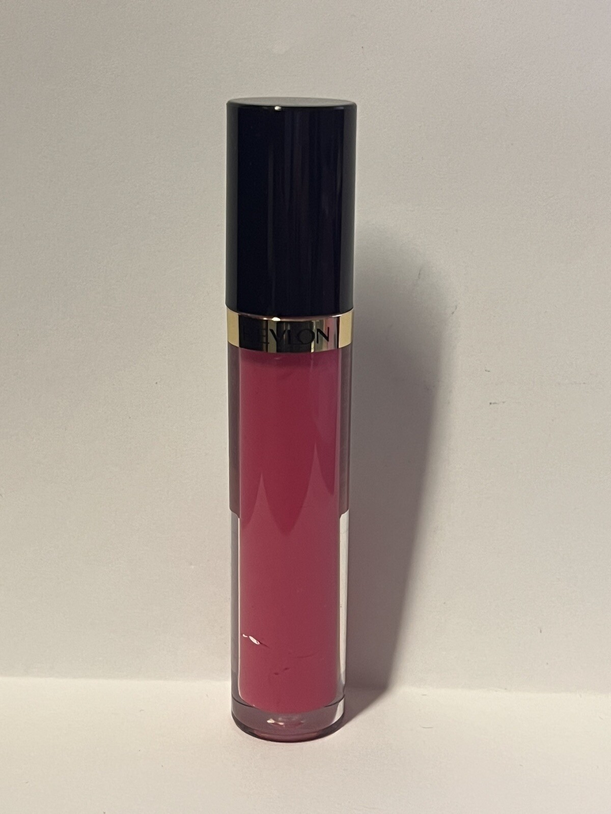 Revlon Super Lustrous Lip Gloss in Pink Pop 235 0.13 fl oz Moisturizing Shine-image