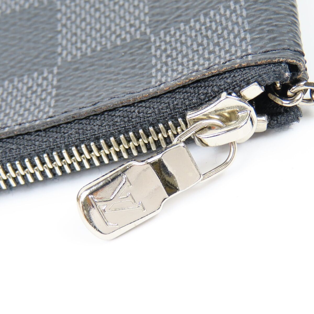 LOUIS VUITTON Pochette Cle Key Pouch Damier Graphite Leather LOUIS VUITTON Pochette Cle Key Pouch Damier Graphite Leather