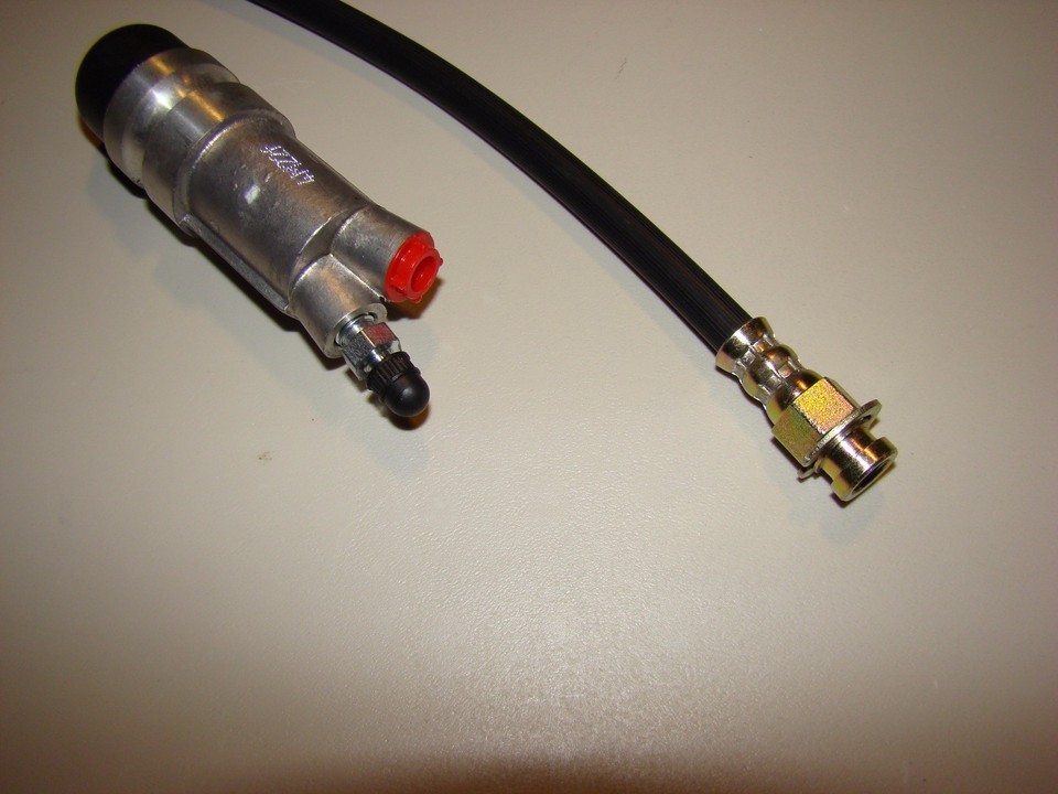 International Harvester Scout 80 & 800 New Clutch Slave Cylinder & Hose