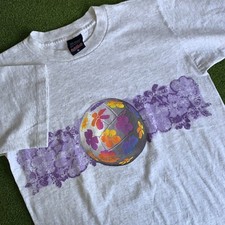 Vintage 90’s T Shirt Girls Rule Volleyball USA Made Big Ball Sport Single Stitch