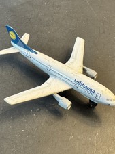 Vintage 2000 Matchbox SkyBusters Luftanza A300B Airbus NOC
