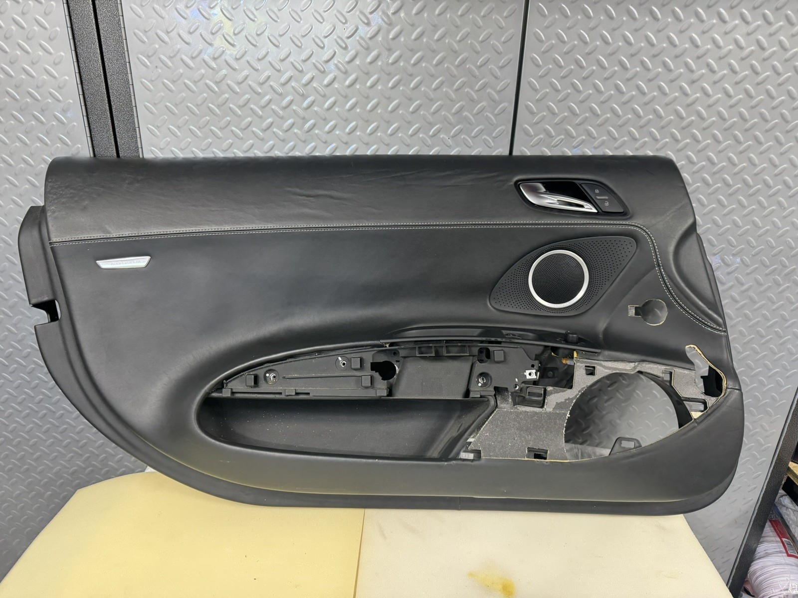 2012 AUDI R8 V10 GT OEM Driver Door Panel Leather (damaged)