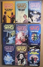 Lot of 9 different vintage DOCTOR WHO Target UK paperbacks ALL LISTED AND SHOWN