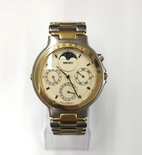 Seiko 7F38-6040 Quartz Watch