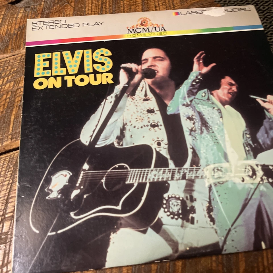 Lot of 4 Elvis Presley Laserdisc Movies Jailhouse Rock On Tour Lost Perfomances Foto 4 de 4