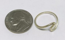 1g 925 STERLING SILVER SIZE 5 WAVE ARTISAN DESIGN RING JEWELRY FINE