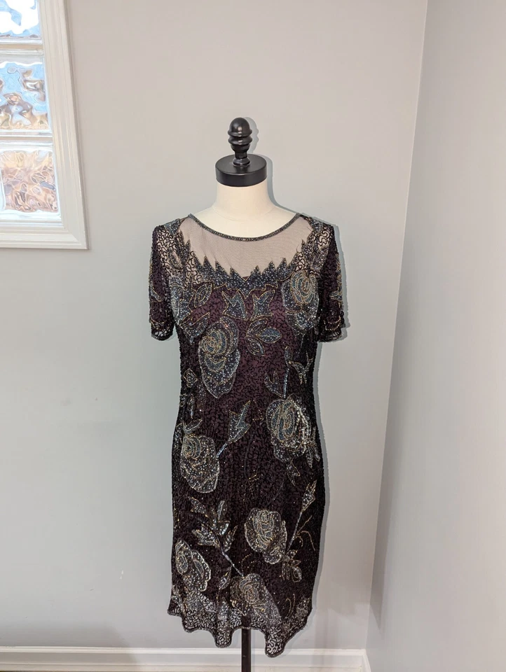 Vestido Pisarro Nights morado con cuentas talla 8 Foto 3 de 4