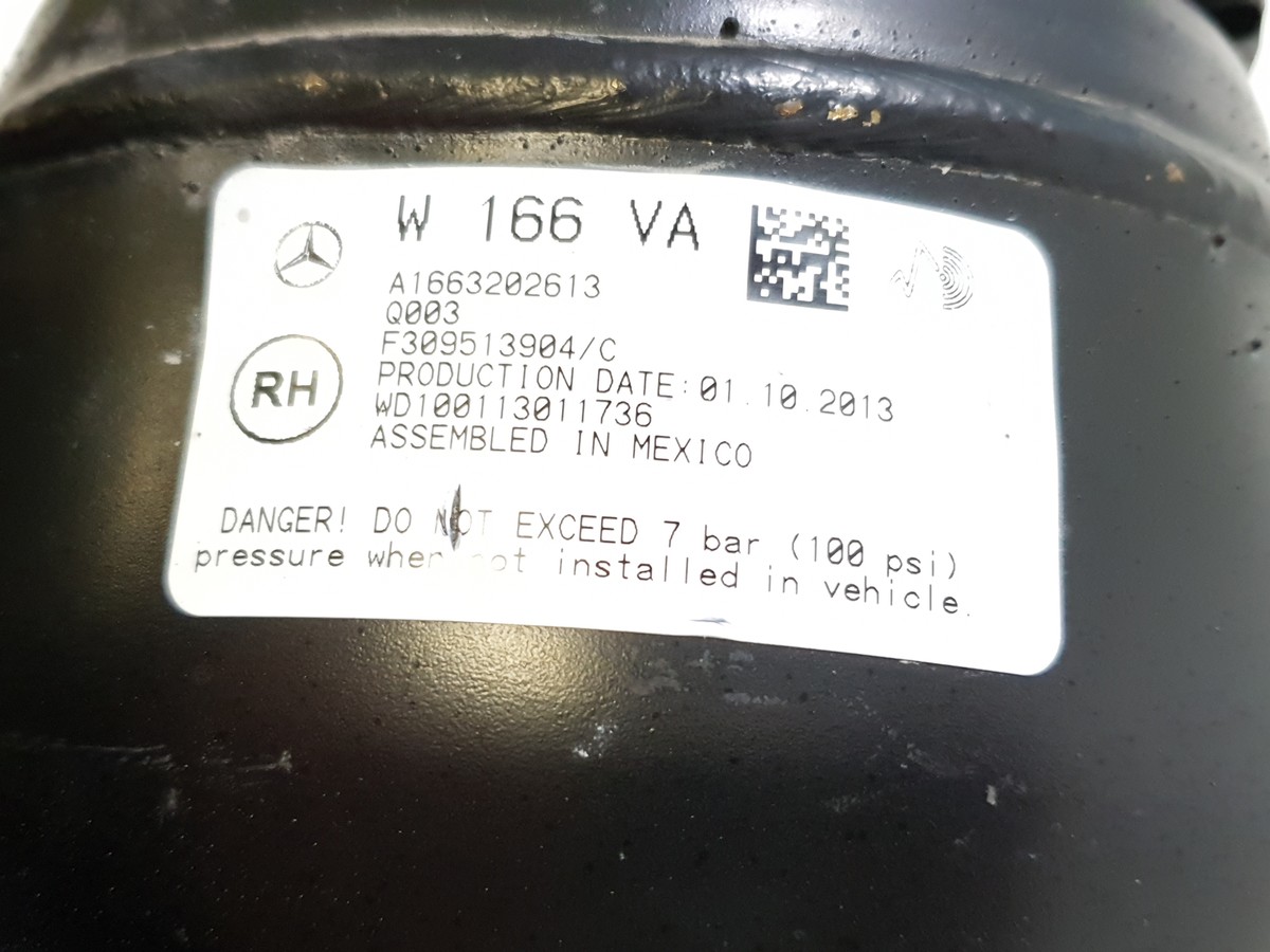 Mercedes-Benz GL 450 4MATIC X166 2013 Vorne Recht Stoßdämpfer  