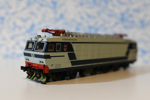 Lima FS 208520 locomotora eléctrica E633 015 escala H0 1:87 | Condition: Usato