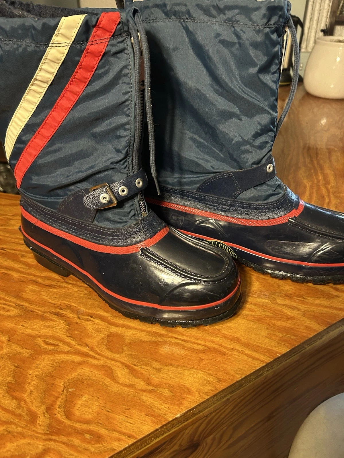 VTG 1980’s ILCA Snow Boots w/ Steel Shank, Removable Wool Insulated Lining S/11