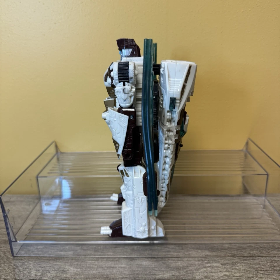 Vintage 2004 Hasbro Transformers: Cybertron Universe Vector Prime Action Figure - Image 2 of 4