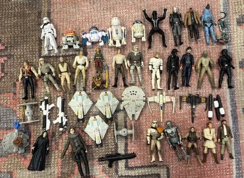 Vintage Lot Of Star Wars Figures And Accessories