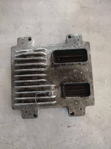 OPEL CORSA A TR 91, 92, 96, 97 Motorsteuergerät ECU 55583737 1.40 32006702