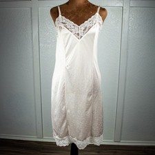 Vintage Ashley Taylor Ivory Lace Trim Slip Dress Feather Pattern USA Made