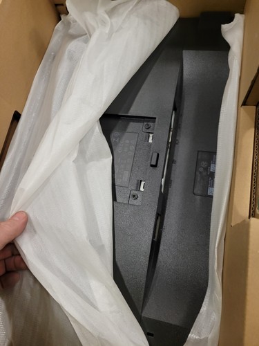 Dell P2317H 23" Widescreen IPS Monitor - Picture 3 of 5