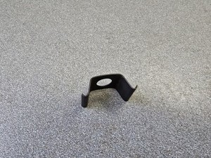 NICE ORIGINAL PORSCHE 356 911 912 930 964 BRAKE HOSE MOUNTING RETAINER SPRING