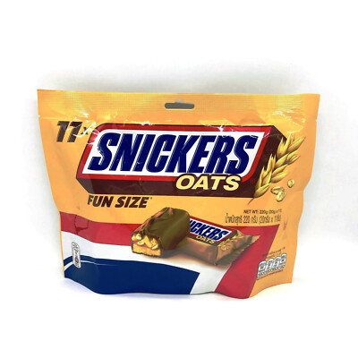 SNICKERS Oats Peanut Chocolate Bar Fun Size Pack 220g - 20g X 11 Small Packets