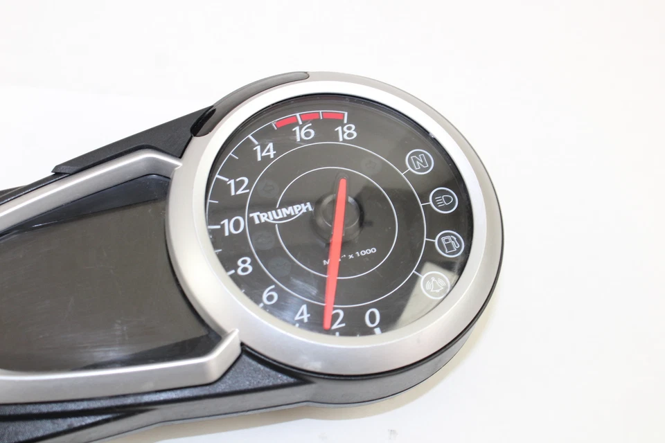 09-12 Triumph Daytona 675R 675 Velocímetro Odómetro Calibre Pantalla 16 k Millas Foto 3 de 4
