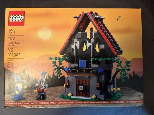 LEGO Castle Majisto's Magical Workshop 40601 Sealed New Retired