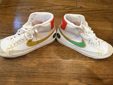 Size 5 - Nike Blazer '77 Vintage Mid Roswell Rayguns