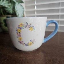 Tesco KASHA Alphabet Tasse "C" Floral Pretty Fine China