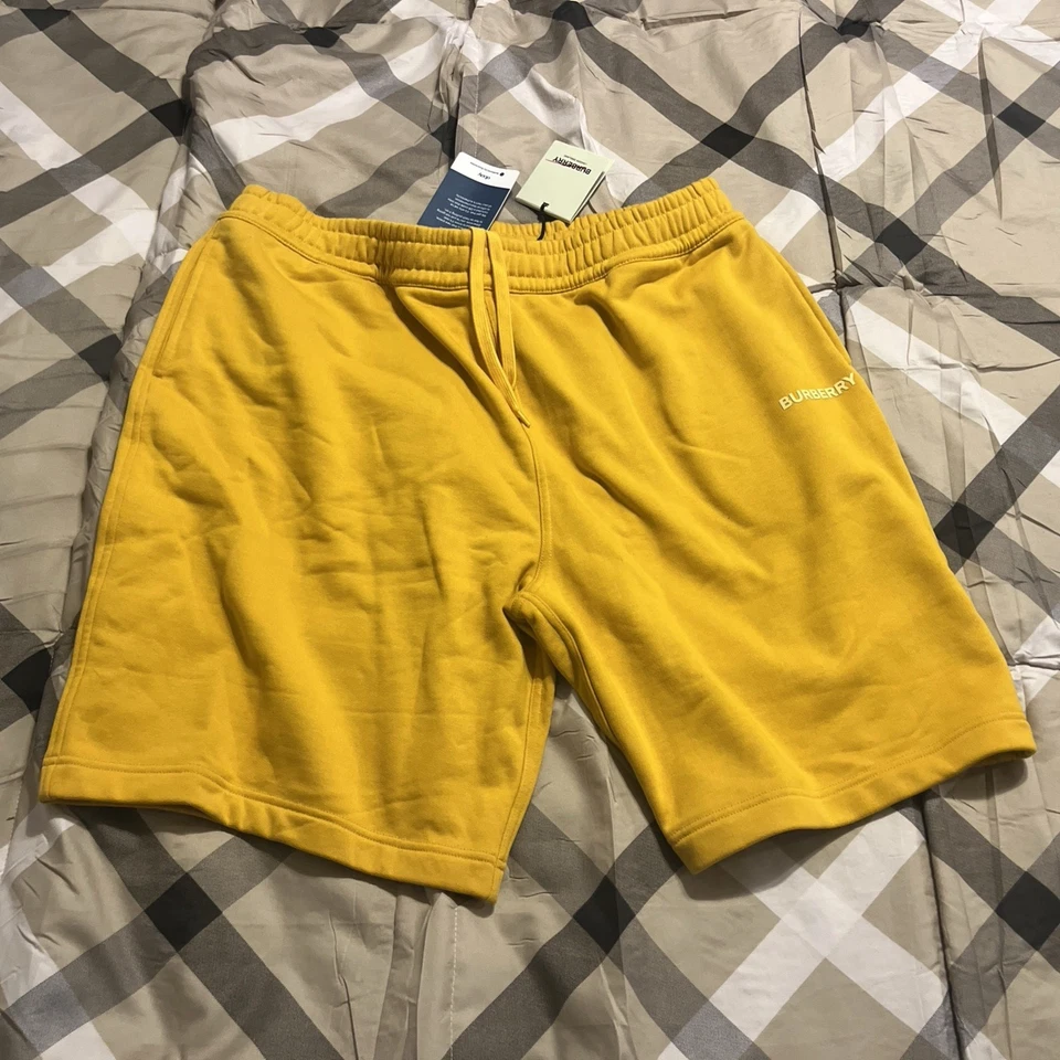 Pantalones cortos Burberry para hombre talla XXL Foto 2 de 4