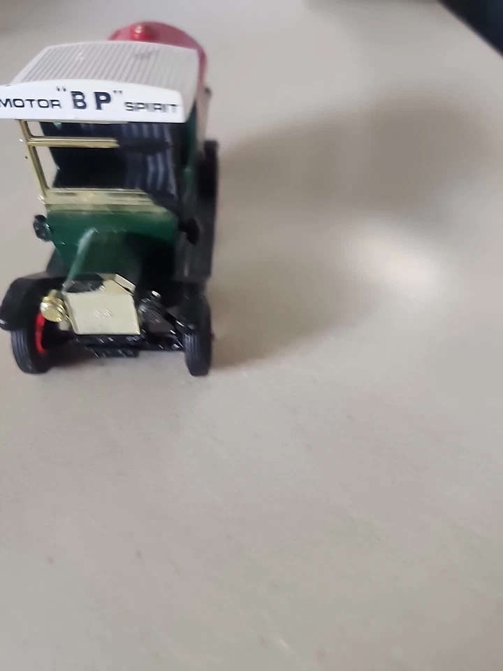 1912 Ford Model T MATCHBOX  - Image 4 of 4