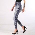 Foto 11 di 24
