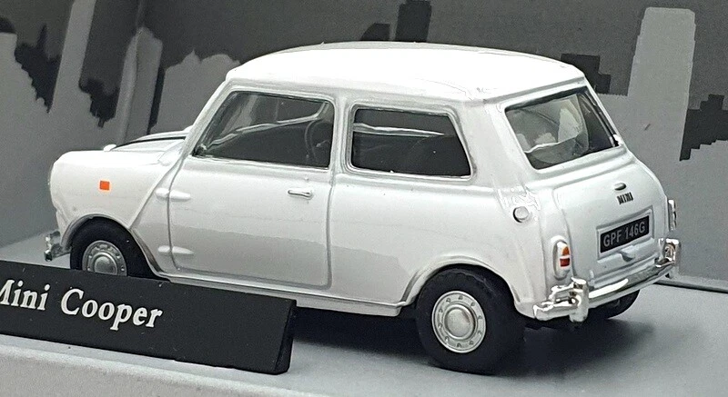 Cararama 1/43 Scale Diecast 4-41352 - Mini Cooper - White - image 2 of 4