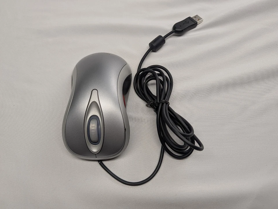 Microsoft Comfort Optical Mouse 3000 Gray Wired USB P/N X812481 Vintage Tested - Image 3 of 4