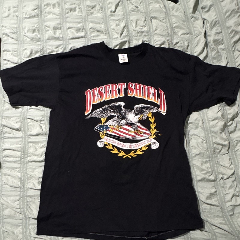 Vintage Desert Shield Men’s T Shirt Size XL