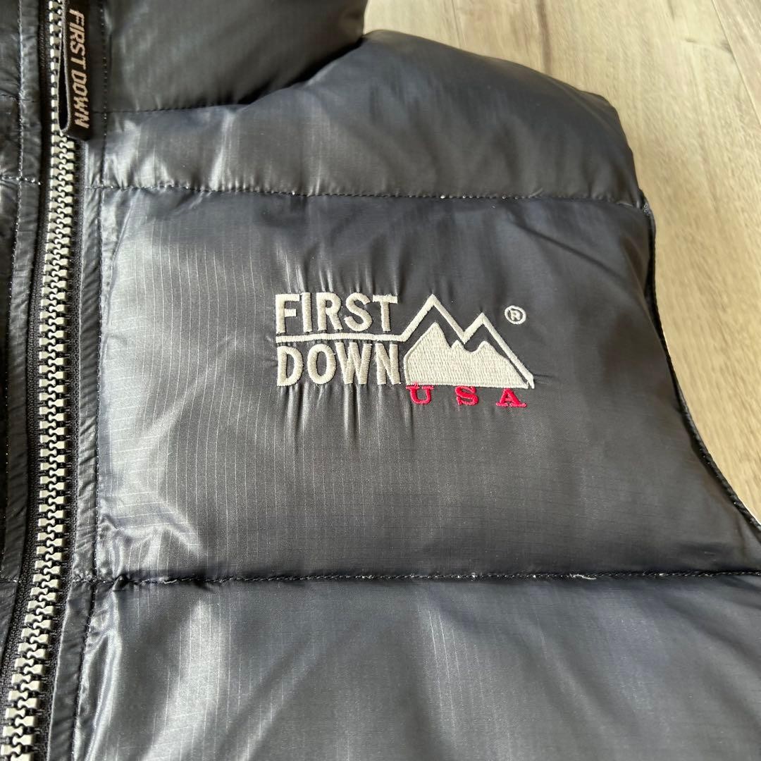 FIRST DOWN Reversible Down Vest Black White LL Hi… - image 7