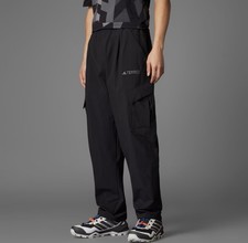adidas Terrex Xploric Cargo Pant Men s Size Small Black Gray Hiking JF3715