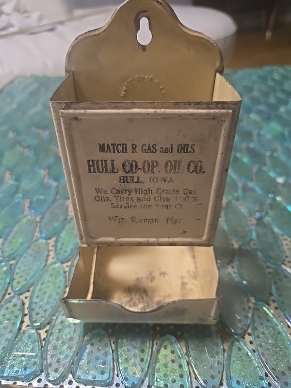 Rare Antique Hull CO-OP Gas & Oil  Match Holder Hull Iowa