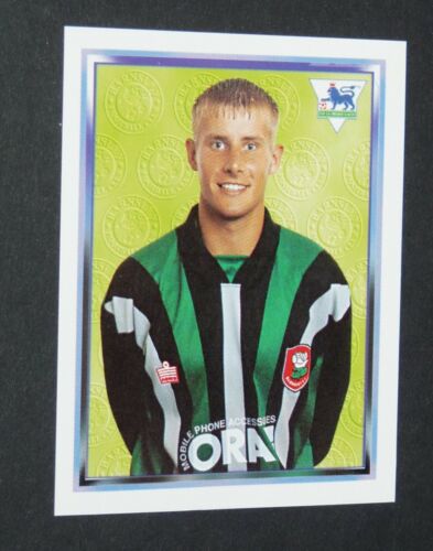 #56 WATSON TYKES REDS BARNSLEY MERLIN FIRST LEAGUE FOOTBALL 1997-1998 PANINI - Picture 1 of 1